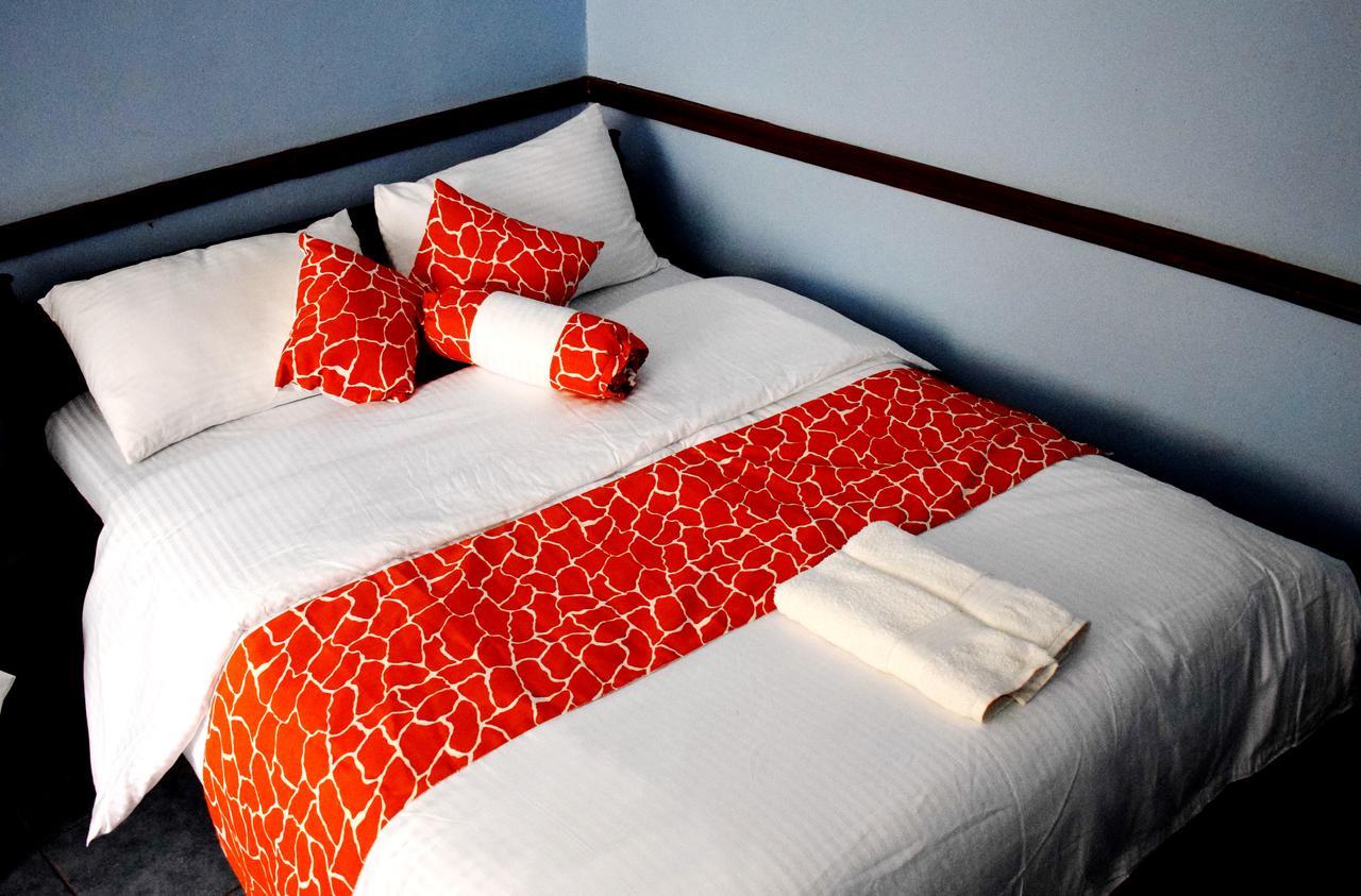 Sheywe Hotel Kakamega Buitenkant foto